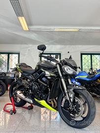 TRIUMPH STREET TRIPLE RS 765 2025 FINANZIABILE