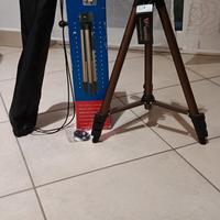 Treppiede per telefono e macchina fotografica 