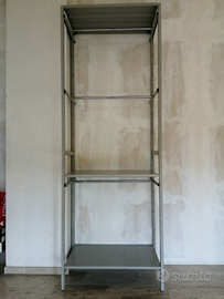 Scaffale in ferro