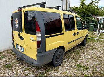 Fiat dobló