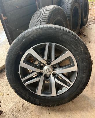 CERCHI TOYOTA HILUX R18