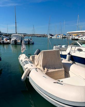 Gommone BSC 57 + Yamaha 40/70 (2023) + carrello