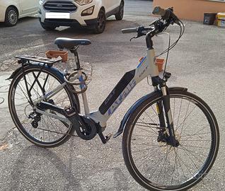 Bici Atala Trekking elettrica come nuova