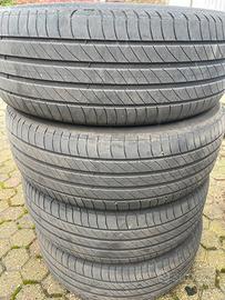 Gomme 205 60 16 estive Michelin
