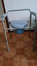 comoda e altri oggetti per anziani