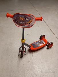 Monopattino tre ruote di Cars