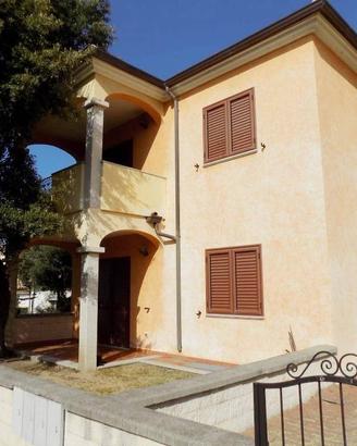 Appartamento di 75 m² con 3 locali a Torpè