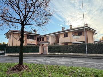 2 LOCALI A CAMBIAGO
