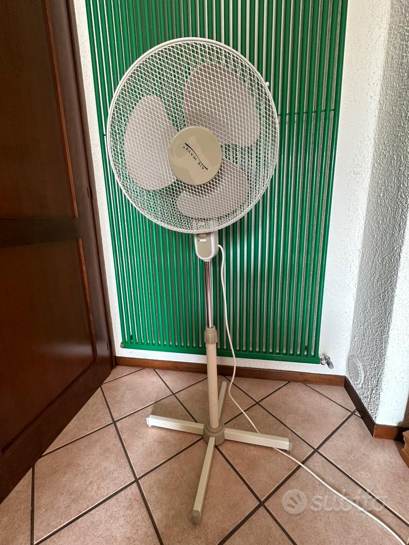 SOGO Ventilatore A Piantana Oscillante 16 - 3 Velocità, Altezza Regol Basso Rumore Base Rotonda Potenza 40w Design Moderno