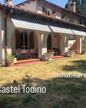 Villa unifamiliare Castel Todino Umbria