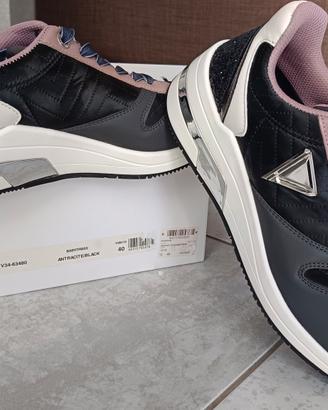 Sneakers Gaudì 39