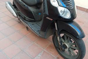 Piaggio Carnaby 250 i.e.