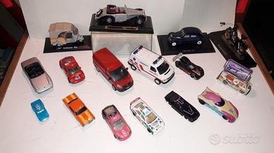 Lotto 16 macchine collezione varie marche