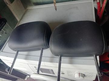 coppia di poggiatesta Opel tigra