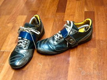 Scarpe in pelle e cuoio