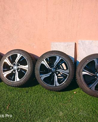 Cerchi 17 e gomme invernali Honda Civic FK7 