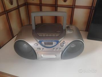 RADIO/STEREO/LETTORE CD PORTATILE PANASONIC