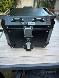 Top case Givi TREKKER Black in all. 42 Lt.