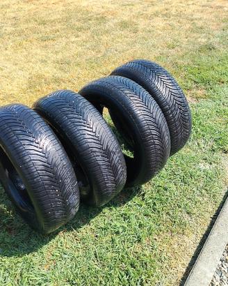 Treno gomme Michelin 