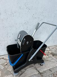 Carrello doppio secchio con strizzatore