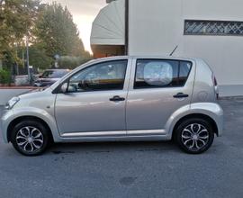 Dahiatsu sirion LEGGI BENE DESCRIZIONE