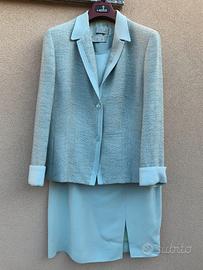 Tailleur elegante composto da tre pezzi