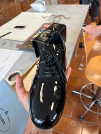 Scarpe Laccate Prada