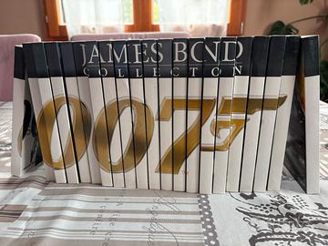 Cofanetto collezione DVD james bond 007