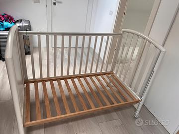 Lettino legno pali bambino