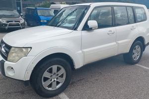 Mitsubishi Pajero 3.2 DI-D 16V 5p. Invite