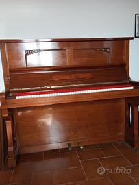 Pianoforte verticale