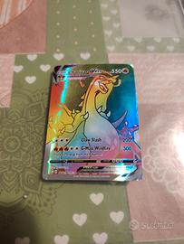 Charizard V-max rainbow reale