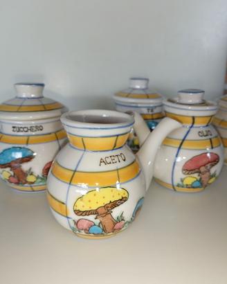 Servizio in ceramica vintage