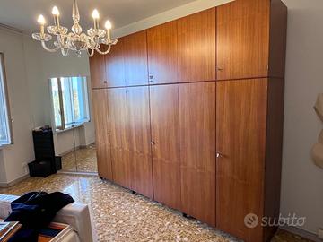 ARMADIO IN LEGNO TEAK MID CENTURY 6 ANTE