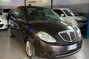 Lancia Ypsilon 1.4 Ecochic GPL