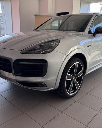 Porsche Cayenne 3.0 V6 E-HYBRID