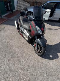 Xmax 250 2009