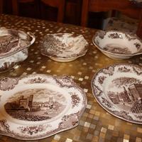 servizio piatti  Inglesi  da collezione