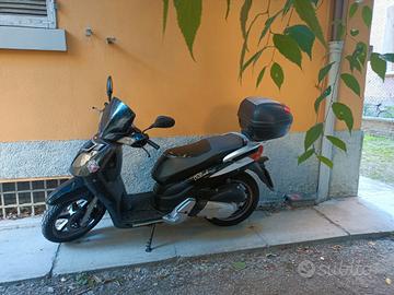 Keeway Outlook 125 