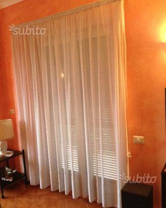 Tre tende con relativa asta misure h 220 L250