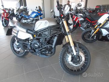 Benelli Leoncino 800 trail