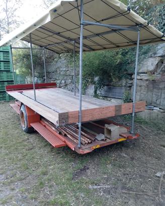 Rimorchio per vendita prodotti agricoli
