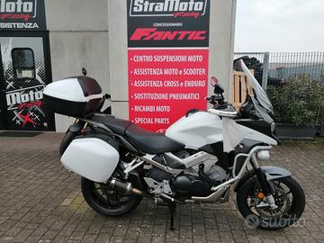 Honda CrossRunner travel edition