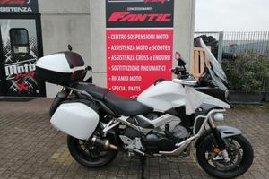 Honda CrossRunner travel edition
