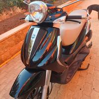 Beverly 400 tourer 2008