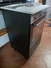 Mobile con forno