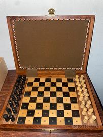 Scacchiera forata DalNegro