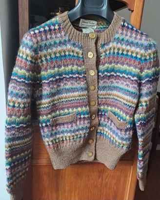 Cardigan in lana inglese fatto a mano