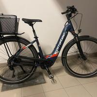 Bicicletta City e-bike Corratec