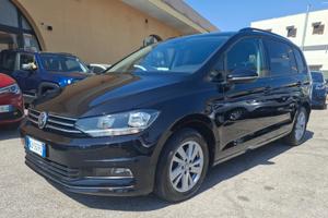 Volkswagen Touran 2.0 TDI 115 CV DSG 7 POSTI!